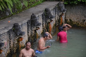 hot_spring_dragon_head