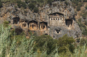 lycian_rock_tombs_closeup