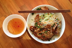 bunh_thit_nuong_meal.jpg