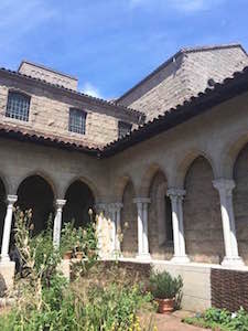 cloisters_garden_courtyard