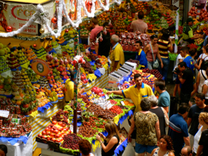 mercado_fruit_vendor