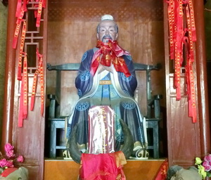 confucius_statue