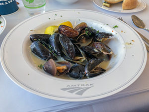 Amtrak-steamed-mussels